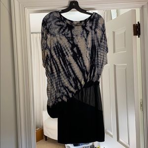 Super cute boho chic navy blue and black dress!